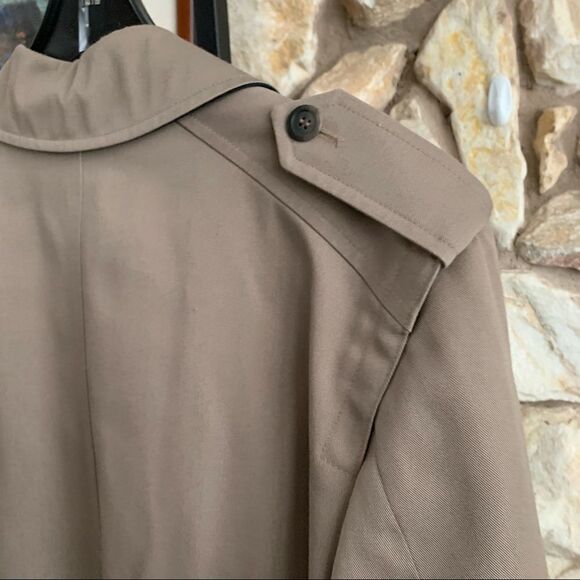 London fog lined trench coat - Picture 12 of 12